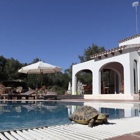 Отель La Casa Menorca Феррериас Экстерьер фото