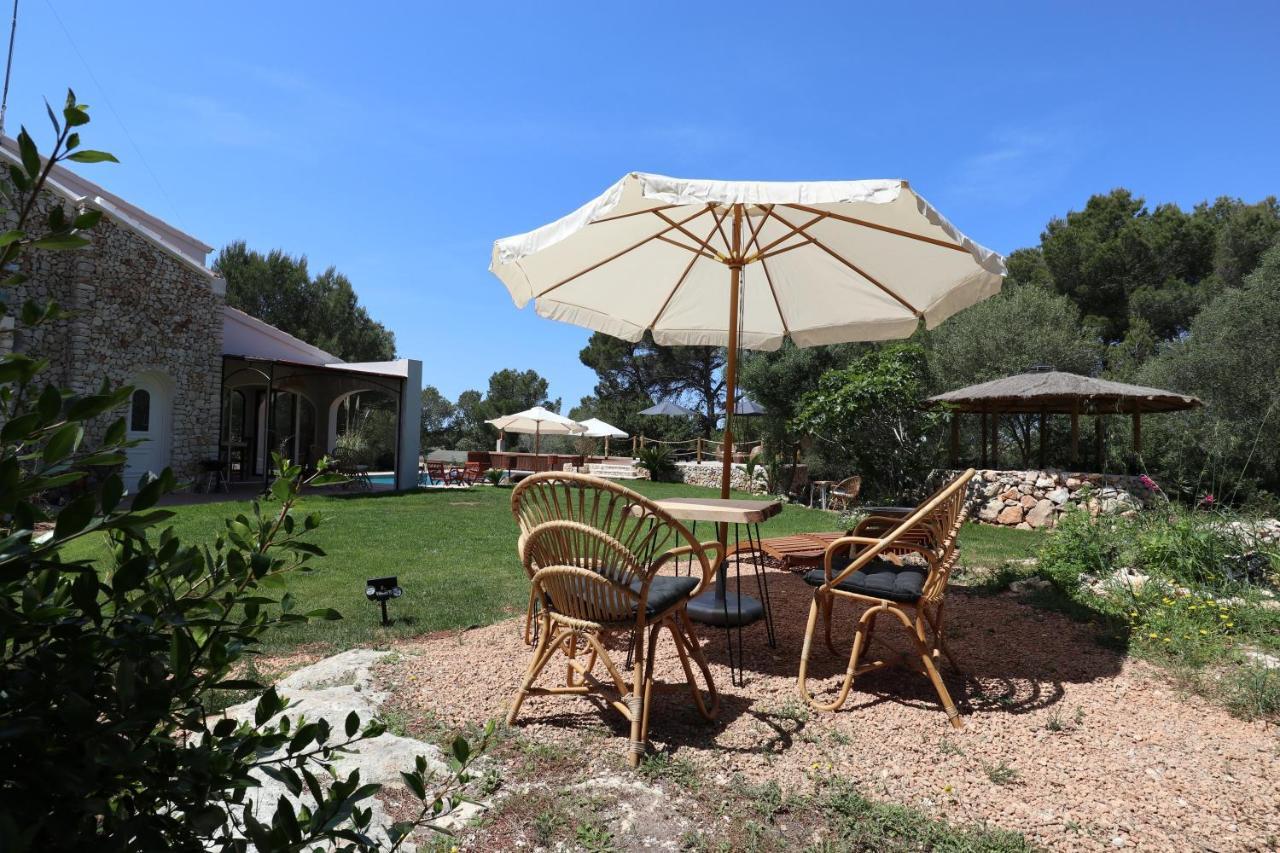 Отель La Casa Menorca Феррериас Экстерьер фото