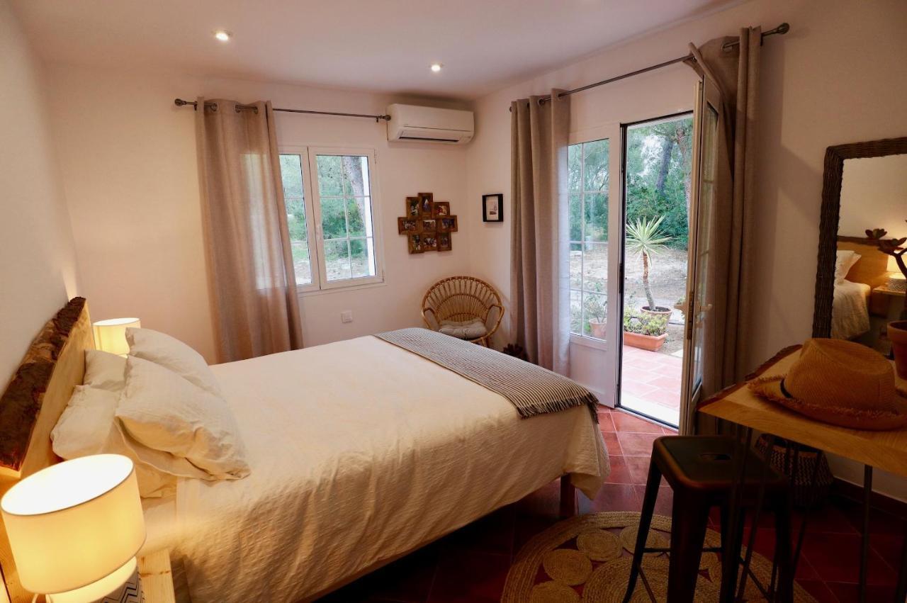 Отель La Casa Menorca Феррериас Экстерьер фото