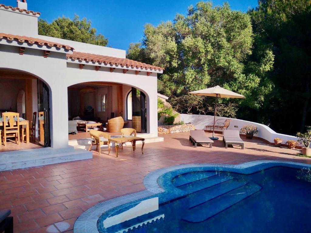 Отель La Casa Menorca Феррериас Экстерьер фото