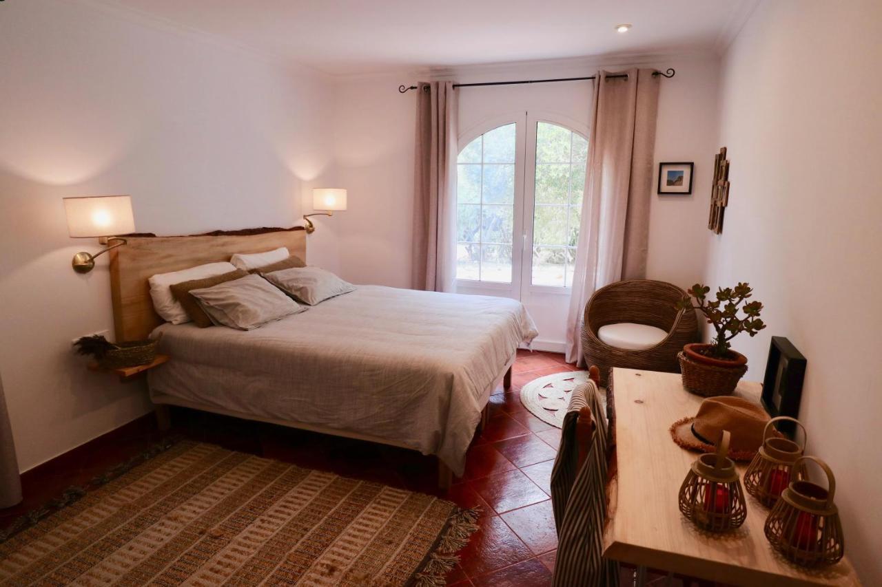 Отель La Casa Menorca Феррериас Экстерьер фото