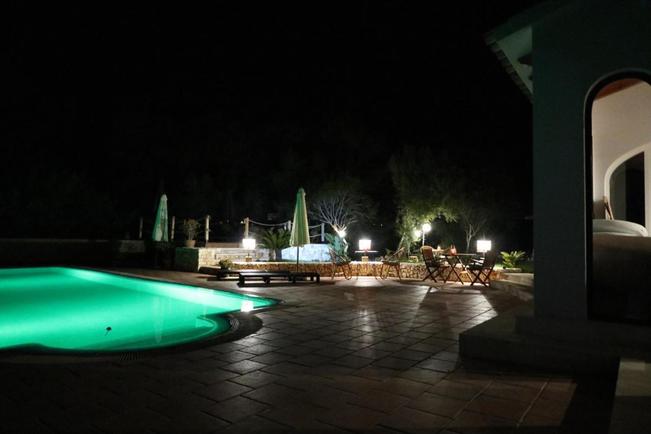 Отель La Casa Menorca Феррериас Экстерьер фото